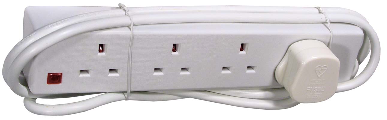 4 Way Extension Socket c/w 2mtr Cable WHITE