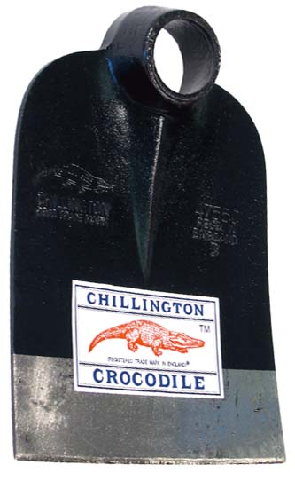 Chillington Trenching Hoe Std Size c/w Handle